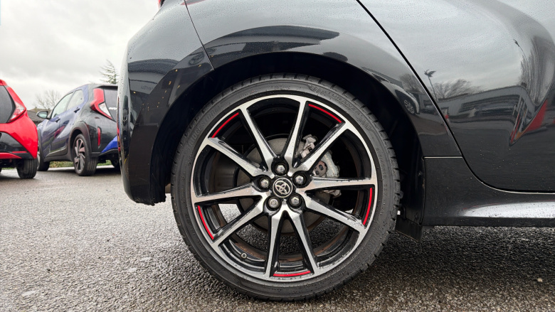 Toyota Yaris 1.5 Hybrid GR Sport 5dr CVT Hybrid Hatchback